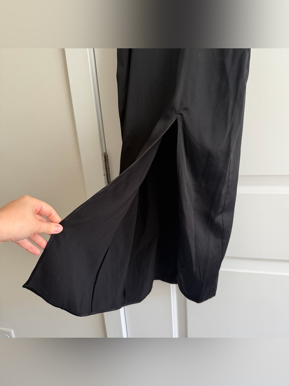 Zara Black Slip Dress with Pearl-Strap Detail - Picture 4 of 8